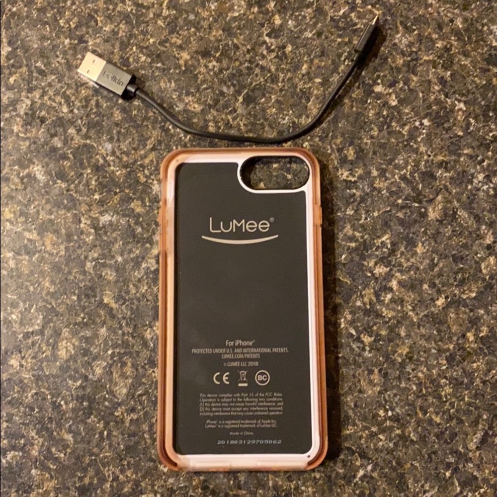 Kim Kardashian LuMee Case for iPhone 6/7/8 Plus - Picture 2 of 2